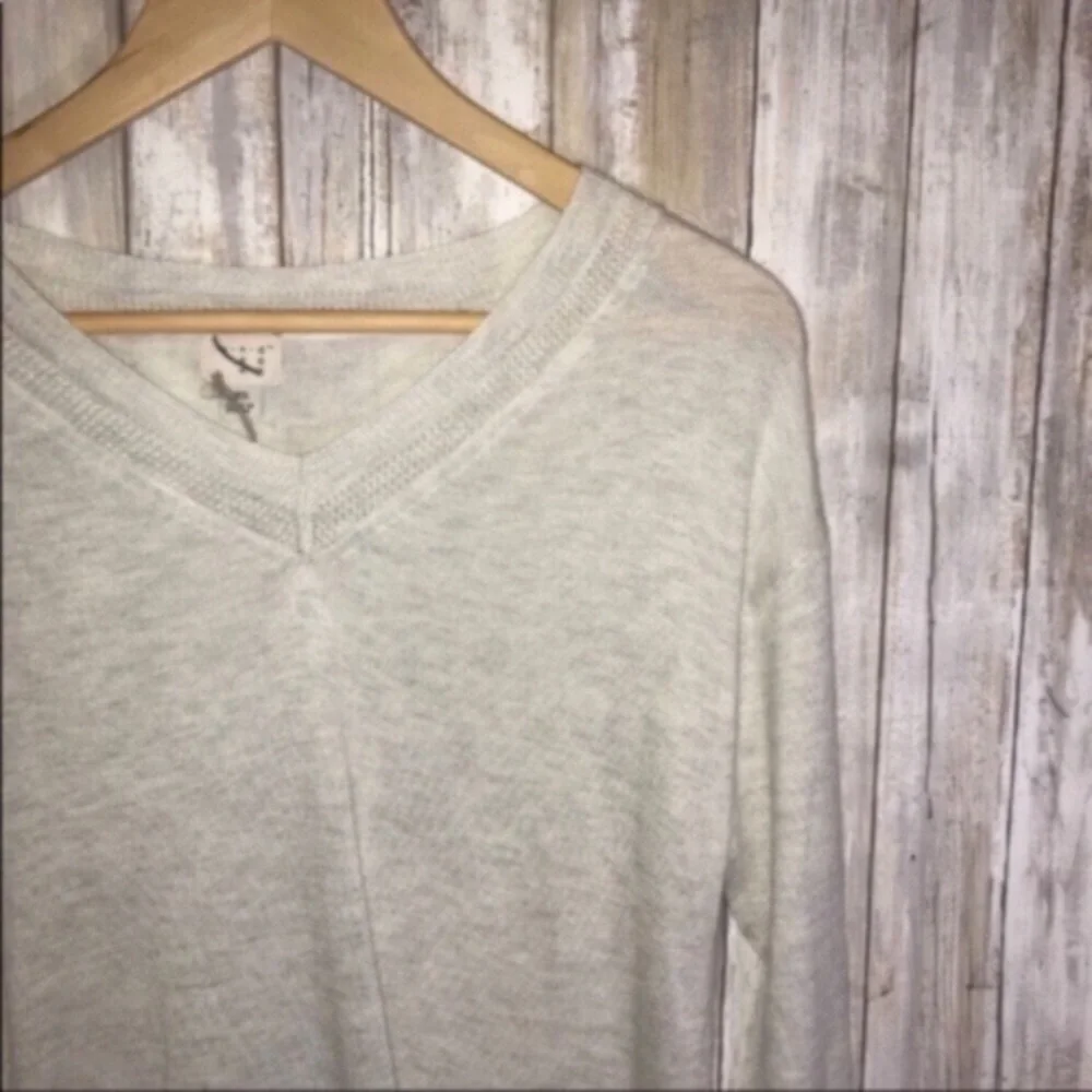 A New Day Beige Oversized Long Sleeve - Picture 3 of 6